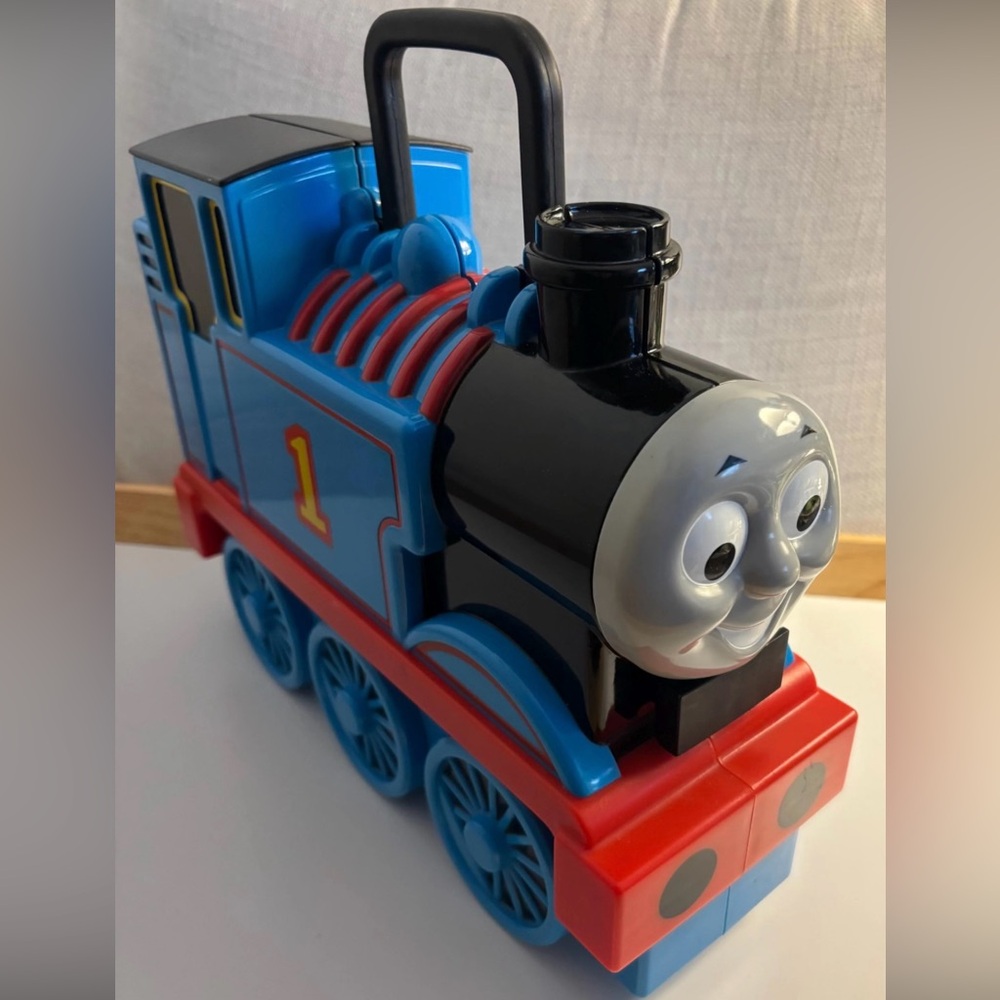 Thomas Take-N-Play Carry case